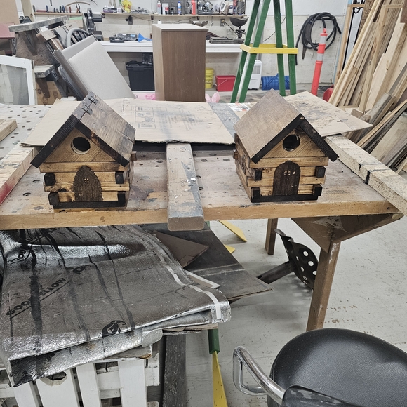 Rustic Wooden Birdhouse - Picture 2 of 5